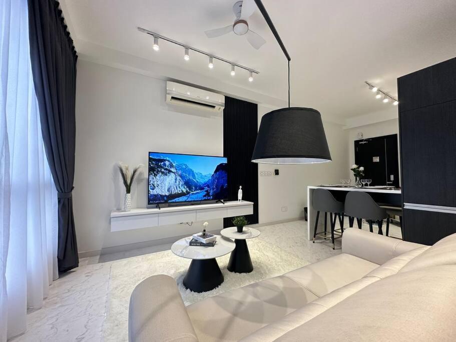 Pangsapuri Setia Sky88 By Antlerzone *