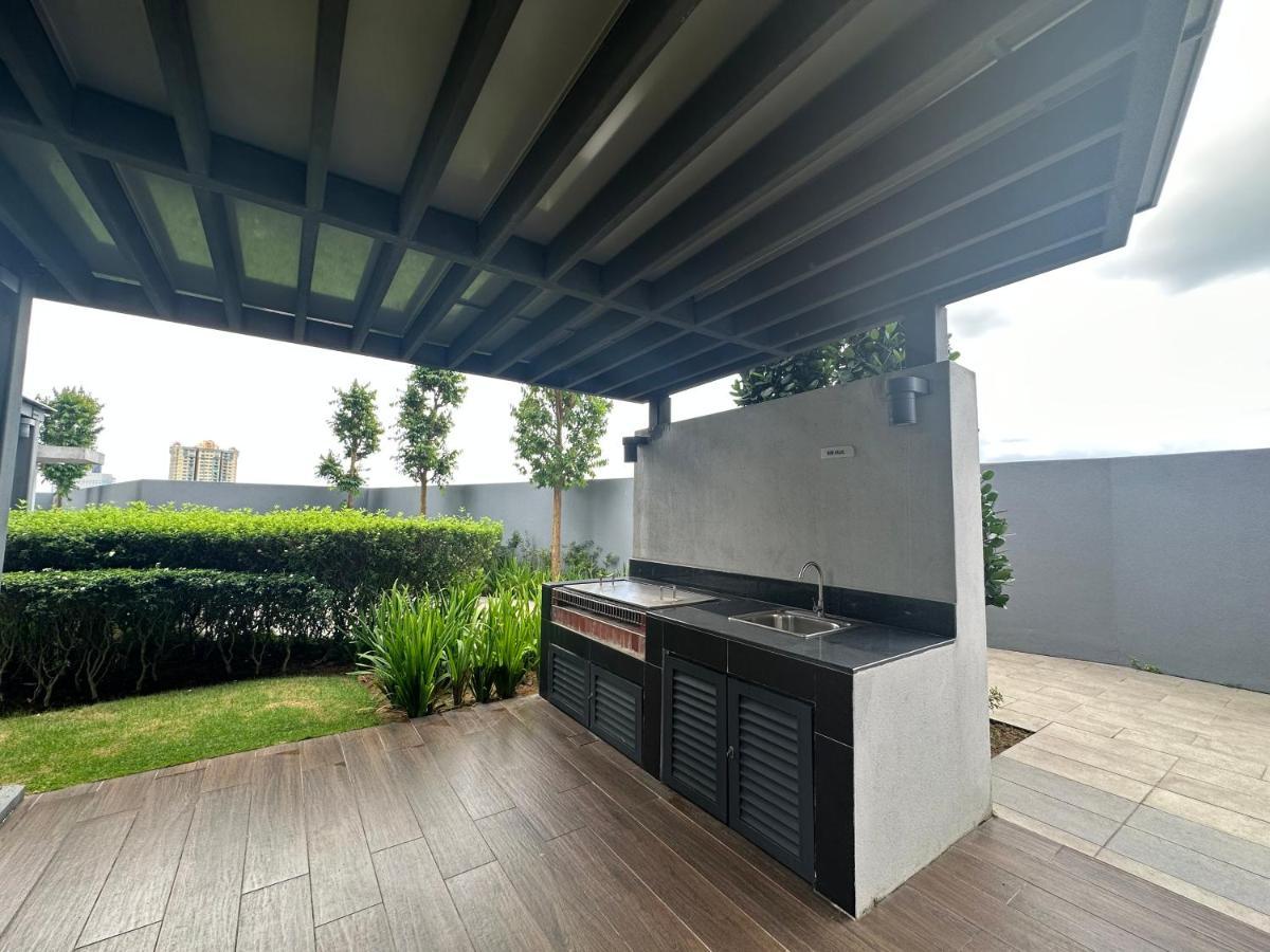 Apartment Setia Sky88 By Antlerzone